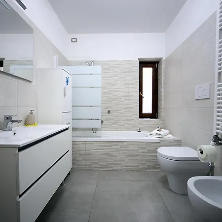 B & B La Mela Darfo Boario Terme Exterior photo